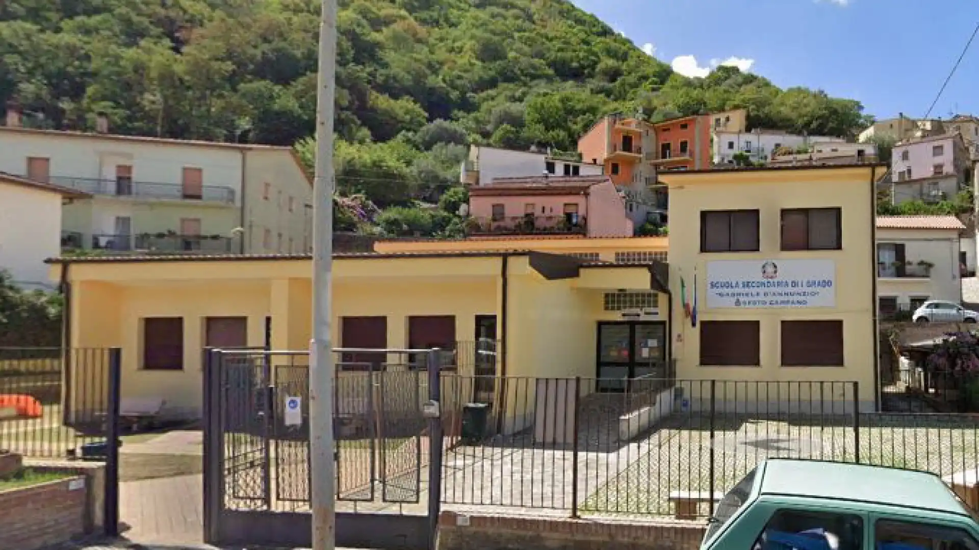 Sesto Campano, gli studenti della III A della scuola secondaria di primo grado ‘Gabriele D’Annunzio’ conquistano il secondo posto al concorso nazionale ‘I Colori della vita’